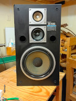 Sanyo SS-540 speaker after first round of work